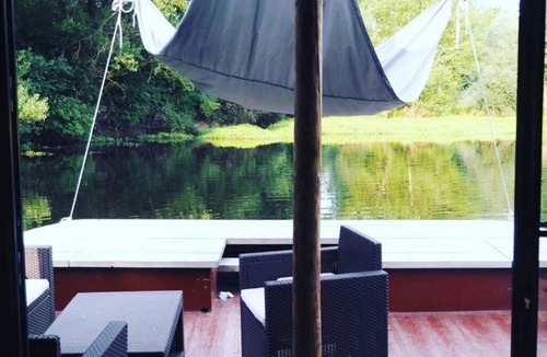 Chassenard Cabin | ZEcamping piscine chauffée pet friendly locatif BBQ clim 25m2 5 pers