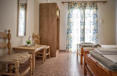 Ziros Apartment | ZIROS Guesthouse