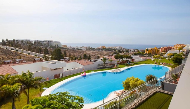 2 Bedrooms Apartment In Magnolia Golf Resort, La Caleta