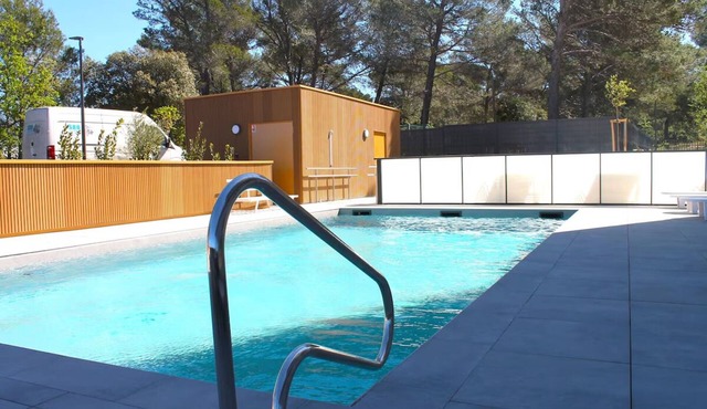 2 Units w/Free Parking & Pool Access| Close to OK Corral - 6.1 miles