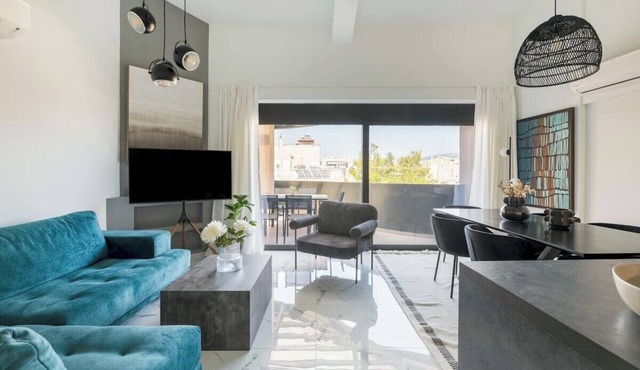 2BR Pefki Maisonette
