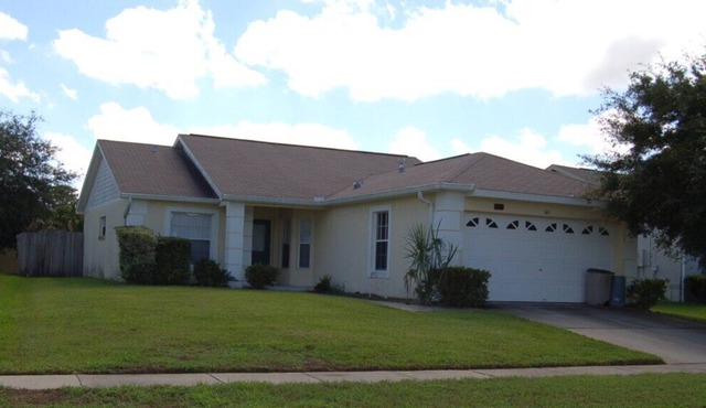 3 Bedroom Vacation Pool Home in Kissimmee, Florida