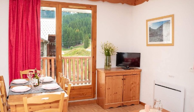 3-room apartment, 6 guests, balcony, ski, Puy-Saint-Vincent