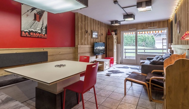 3-room apartment, terrace, pets allowed, garage, village center