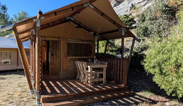 4-Person Safari Lodge Tent