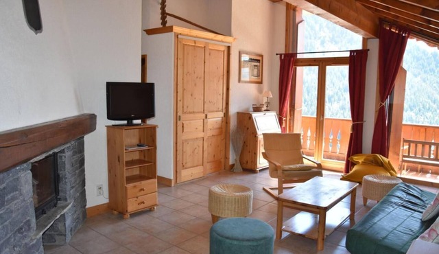 8th floor, balcony, fireplace or stove, tv, 85m², Champagny-en-Vanoise