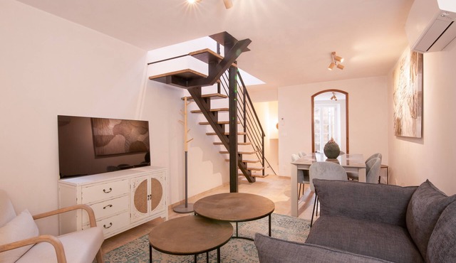 A Breathtaking Townhouse in the heart of Saint-Tropez