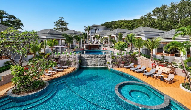 A.Z. Sunrise Resort & Fitness Club