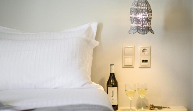 Africanis Suites
