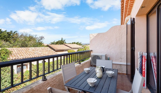 Air-conditioned Apartment “100m from the Beach” with Private Terrace and A/C