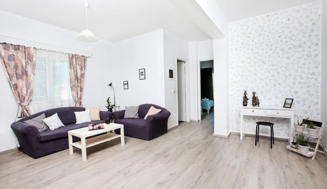 Alexia's Home Levanta