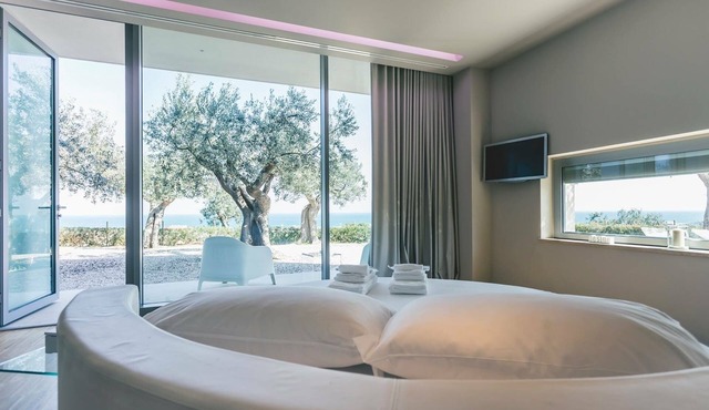 Alkimia boutique hotel