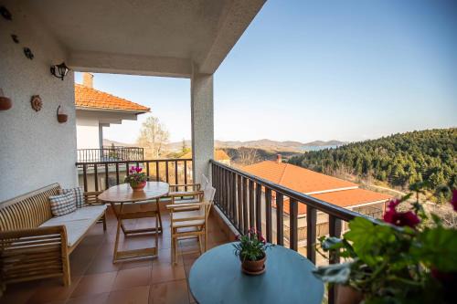 Alonia Forest House