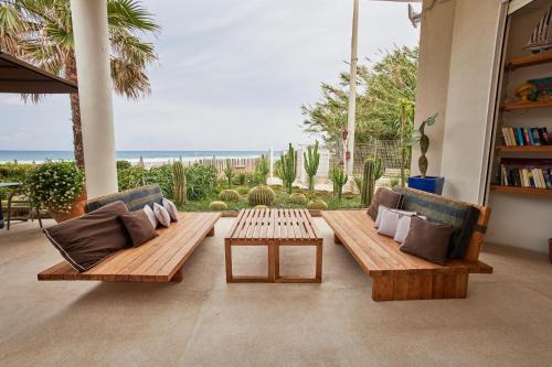 Ancora Resort