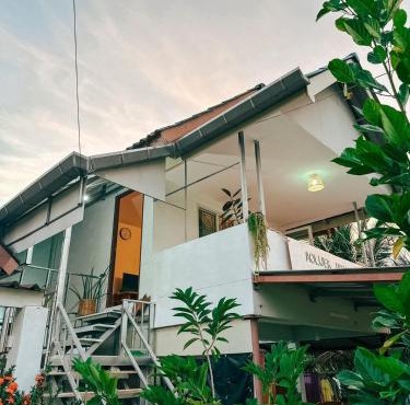 Ao Luek Homie Homestay