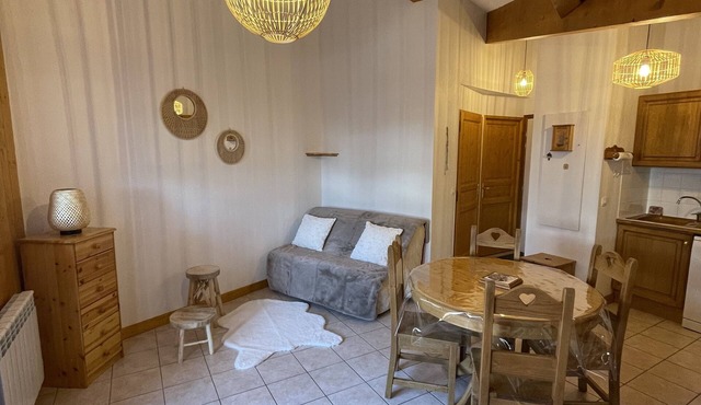 Apartment 4/6 people 400 m from the slopes