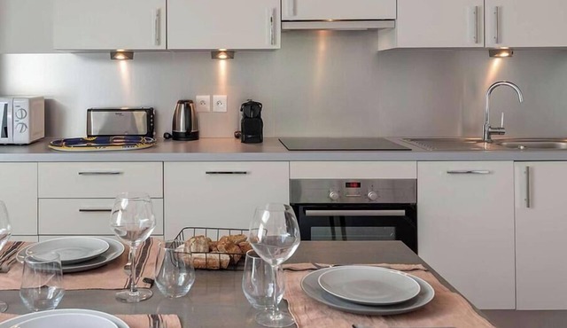 Apartment for 4 pp - top floor, modern, close to center and ski lifts