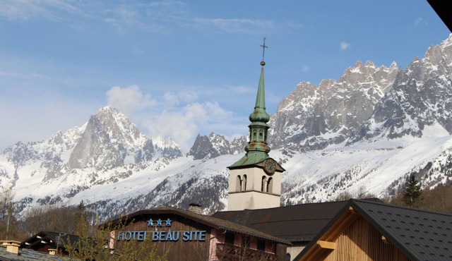 Apartment sleeps 6/7, in the heart of Les Houches, Chamonix valley