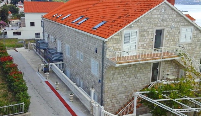 Apartments and Room Katja