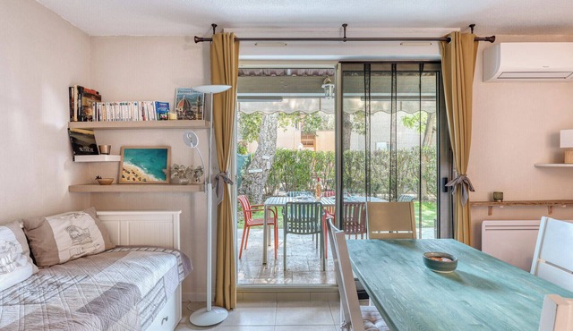 Appartement avec jardin - Cavalière