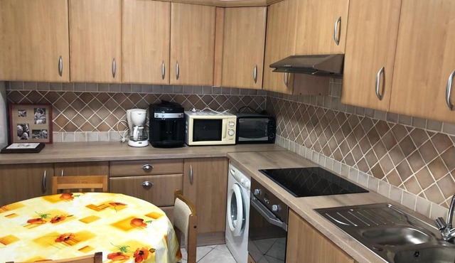 Appartement dans grande maison privé climatisé