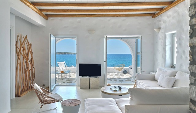 ARIADNE Lux Villa with panoramic 180 sea views