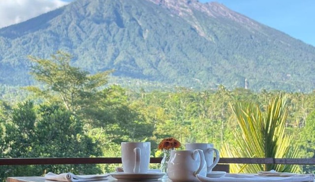 Artala Villa & Restaurant
