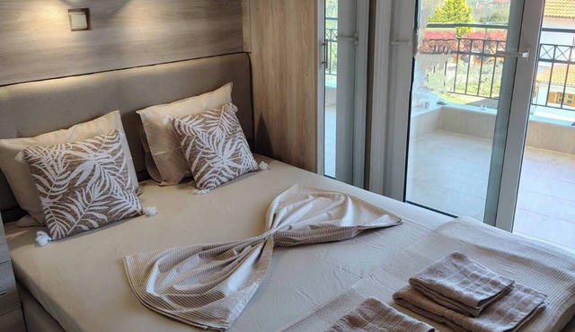 Athanasiou Apartment with Sea & Mountain Vie