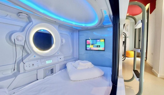 Atypicap Capsule Hostel