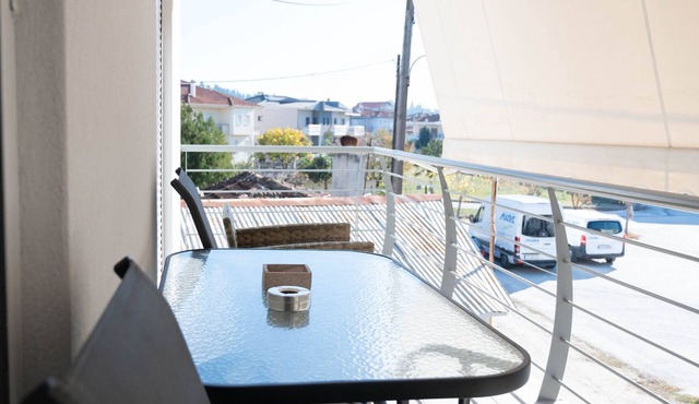 Aurora Breeze Trikala town