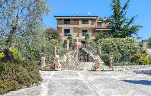 Awesome Home In Caiazzo