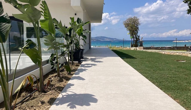 Ayïa suites - Beachfront apartment rentals