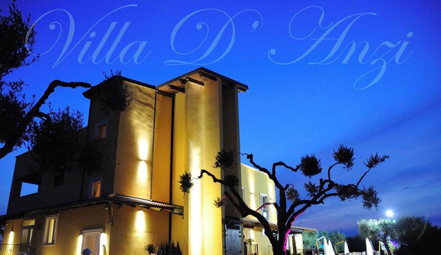 B&B in open countryside 5 minutes from the center of Ginosa and 20 minutes from Matera