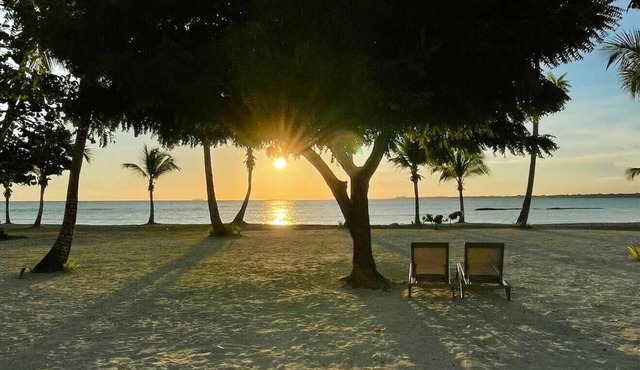 Beachfront 1bedRm 2Bath Apt H1-4 PlayaNuevaRomana w/Pool,JacuziSpa,GolfTenis,Gym