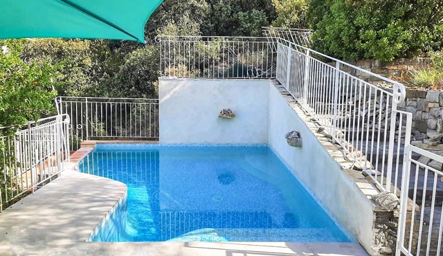 Beautiful apartment in Nyons with swimming pool