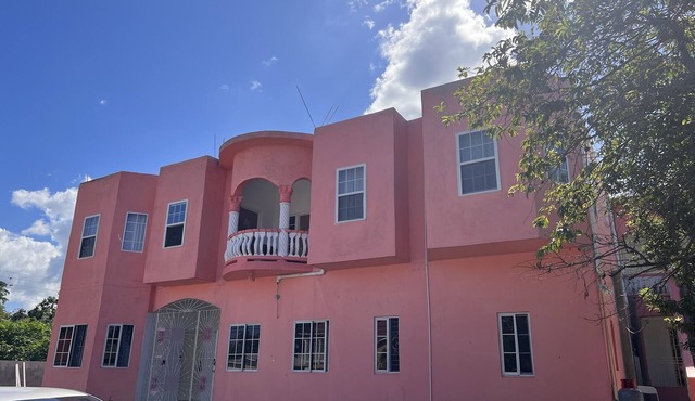Beautiful Home located near Dunn’s River Falls, Restaurants and attractions