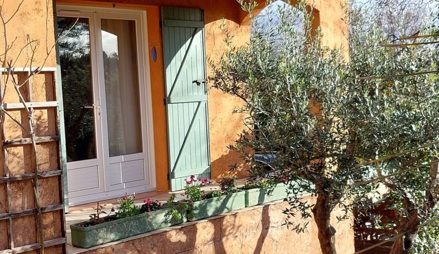 Bed and breakfast, Besse sur Issole, Var. Ideal for a quiet, sunny stay
