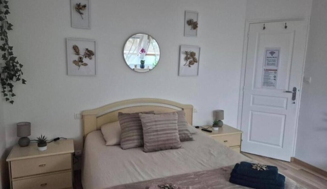 Bed & Breakfast in Maxent