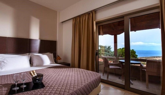 BH129 - C - Suite Heraklion