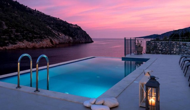 BH828 - C - Villa Kefalonia