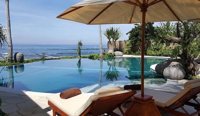 Breathtaking Ocean View 5BR Villa, Candidasa! 8Min Walk To The Beach! W/Pool!