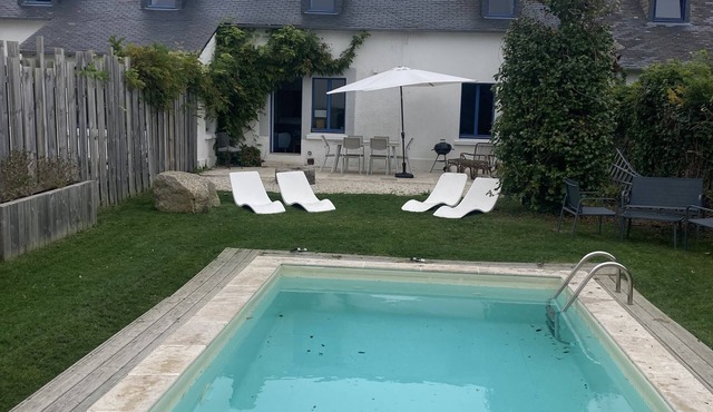 Bright, comfortable villa - private heated pool 300m from the beach in Porspoder