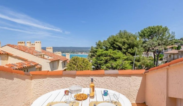Château de la Madrague by Interhome