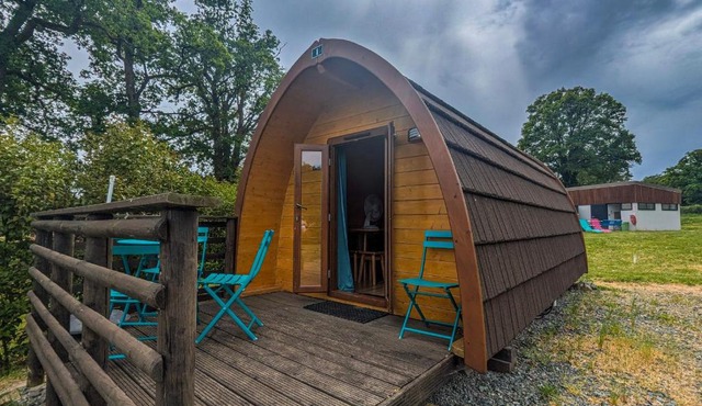 Cabane forestière en Berry près d'une base nautique - FR-1-591-647