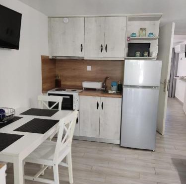 Calma Kourouta Apartments