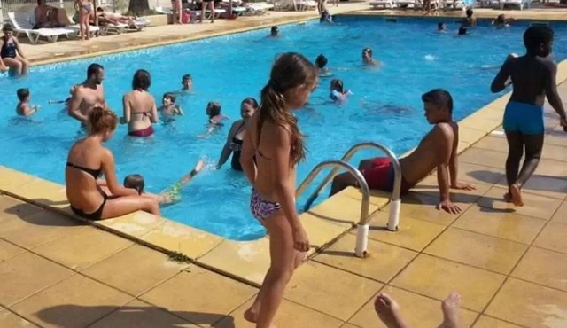 Camping 3 étoiles - Piscine - ccbfgbf