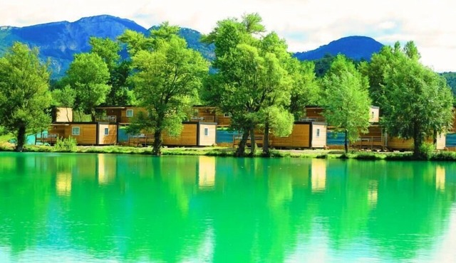 Camping Le Lac Bleu* - Mobile home Loggia Confort 3 rooms 4 people Air-conditioned Lakeside