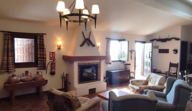 Casa Bike and Hike Camino Teide: Sea Views, Shared Terrace & Wi-Fi
