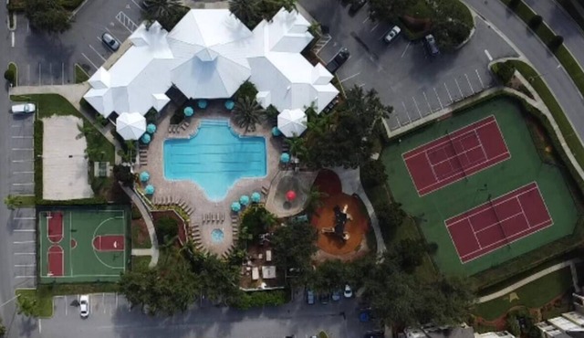 CasaComfort near Disney-King Suite bedroom, FREE Amenities, and great location.