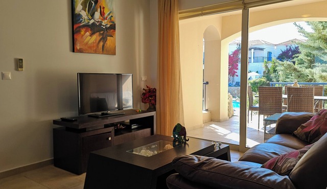 Cassiopeia 3-Bedroom House on beach with pool